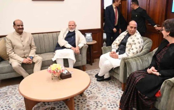 प्रियंका गांधी ने PM मोदी से संसद में कौन-सी बात कही जिससे ठहाके लगे