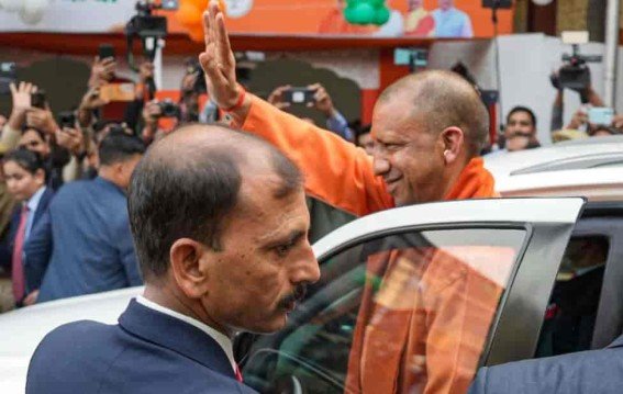 योगी के काफिले तक कैसे पहुंच गई गाय