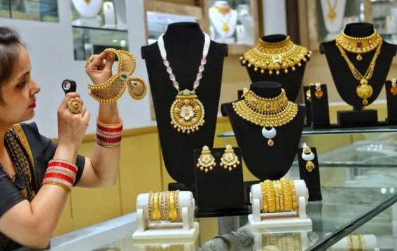 सोने की कीमतों में उछाल
