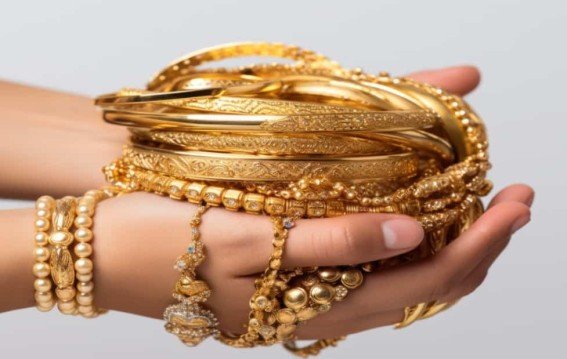 सोना रखते वक्त ये गलती तो नहीं