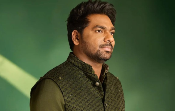 कॉमेडियन जाकिर खान ने कॉमेडी से लिया ब्रेक