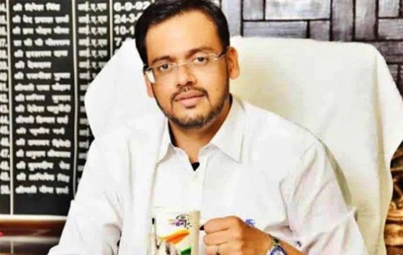 IAS अभय सिंह मां के आरोपों पर बोले ब्रेनवॉश किया गया