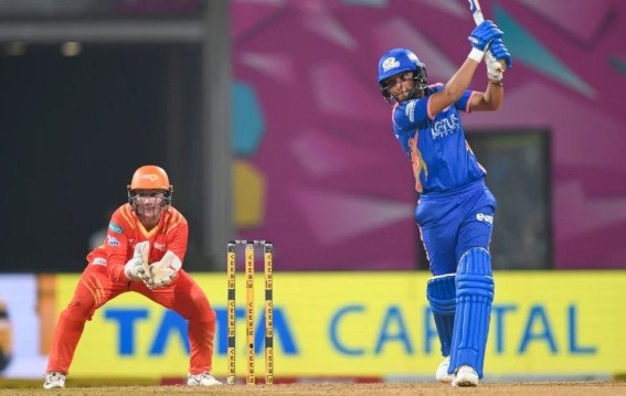 गुजरात ने मुंबई हराया