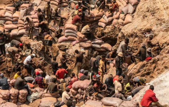कांगो खदान हादसे से वैश्विक स्मार्टफोन लैपटॉप उद्योग प्रभावित हो