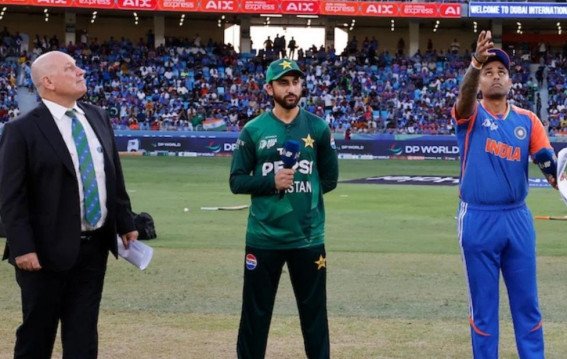 पीसीबी के भारत मैच बहिष्कार पर पाकिस्तान के पूर्व क्रिकेटर अलग-अलग राय दे रहे हैं