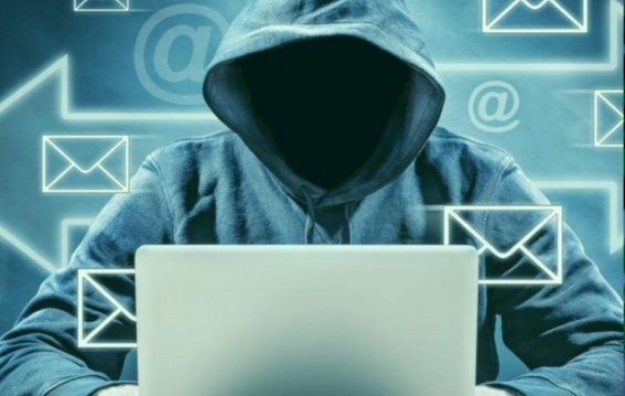 ओटीपी स्कैम से बैंक खातों पर बढ़ा साइबर ठगी का खतरा