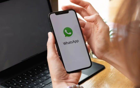 WhatsApp Web अचानक ठप