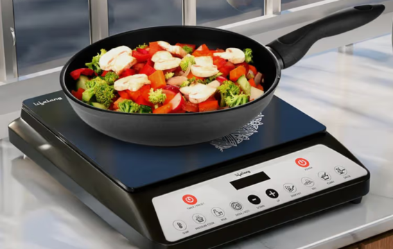 इंडक्शन चूल्हा चलाने का खर्च कितना? हर घंटे की बिजली खपत जानकर चौंक जाएंगे