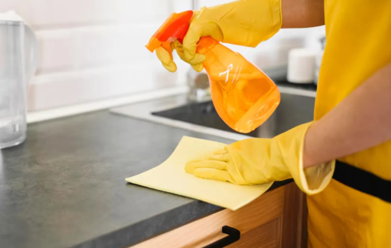 किचन प्लेटफॉर्म की चिपचिप खत्म करें