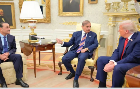 फिर भी ट्रंप ने शहबाज-मुनीर की तारीफ