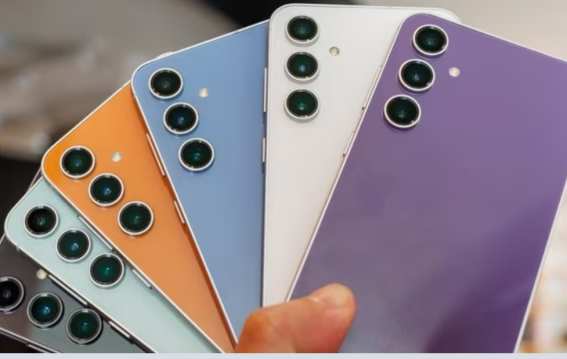 पुराने गैलेक्सी फोन में मिलेंगे नए एआई फीचर्स