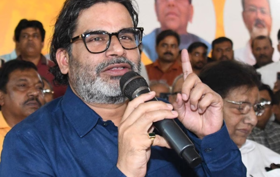 खान सर गिरफ्तारी विवाद पर फूटा प्रशांत किशोर का गुस्सा