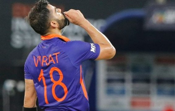 Virat dedicates his 71st century to Anushka and Daughter Vamika