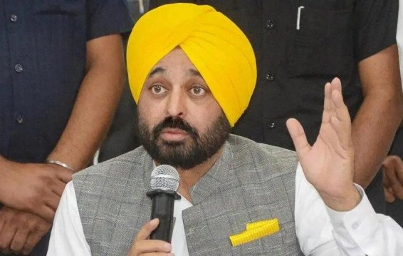 Punjab CM Bhagwant Mann drunk