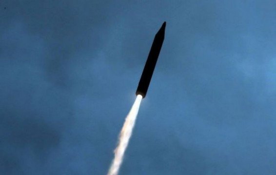 N Korean ballistic missile lands off South Korea's coast, S Korea launches missiles in protest