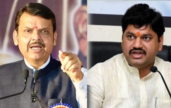 सीएम फडणवीस ने मांगा मंत्री धनंजय मुंडे से इस्तीफा