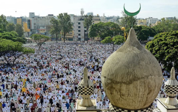 ईद पर 32 लाख मुस्लिमों को बीजेपी का तोहफा