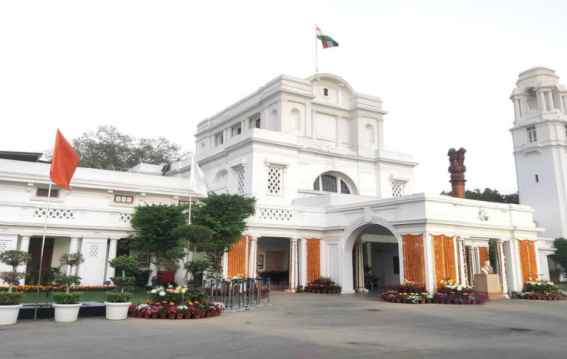 दिल्ली में विधायकों की सैलरी बढ़ाने की मांग