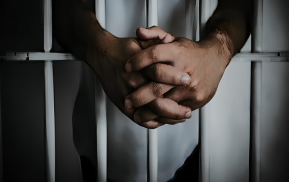 मृत घोषित पत्नी के जीवित मिलने पर पति को जेल से मिली रिहाई: पुलिस जांच पर उठे सवाल