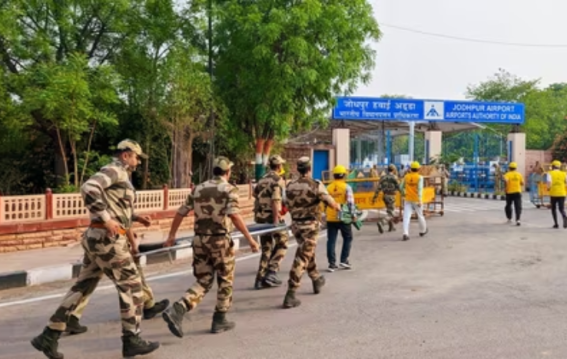 भारत-पाकिस्तान तनाव के चलते जैसलमेर में बंदी, जोधपुर में अलर्ट के लिए बजे सायरन.