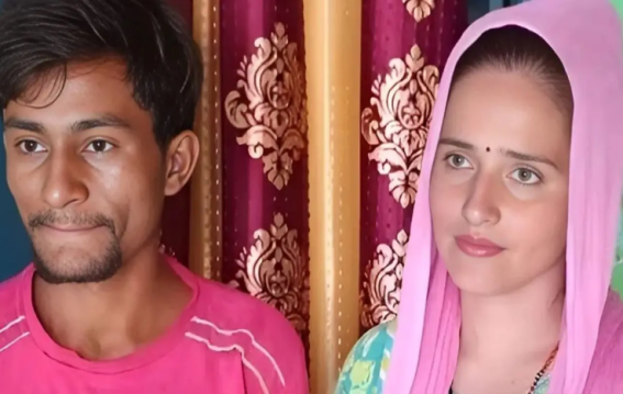 ‘नचनिया और नशे में रहती है सीमा हैदर,