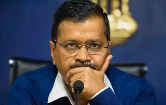 दिल्ली में AAP को बड़ा झटका 13 पार्षदों ने इस्तीफा दिया