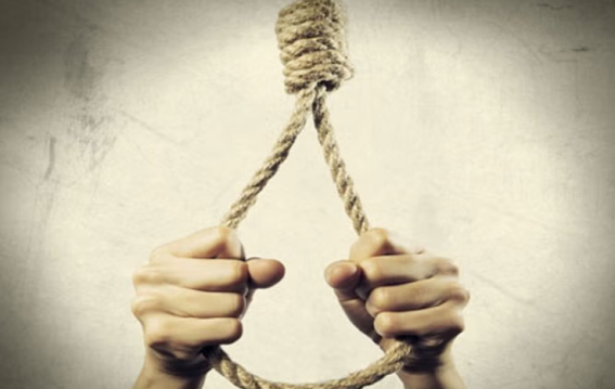 देश में महिलाओं से ज़्यादा पुरुष आत्महत्या करते हैं