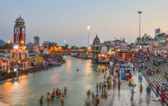 गंगा दशहरा पर अपनों को भेजें शुभकामनाएं