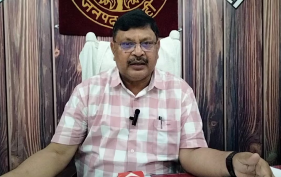 भदोही के बीएसए पर फर्जी डिग्री से नौकरी पाने का आरोप