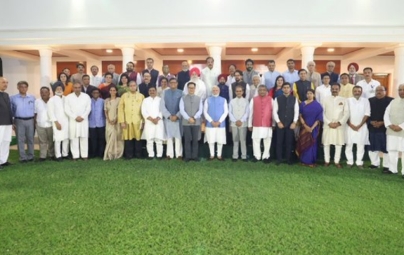 'ऑपरेशन सिंदूर' के शहीदों को श्रद्धांजलि