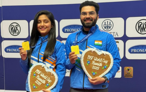 अर्जुन बबूता और आर्यन राजेश बोरसे की जोड़ी ने भारत को दिलाया गोल्ड