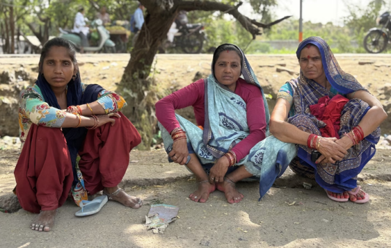 निर्माण स्थलों पर महिला मजदूरों की दुर्दशा