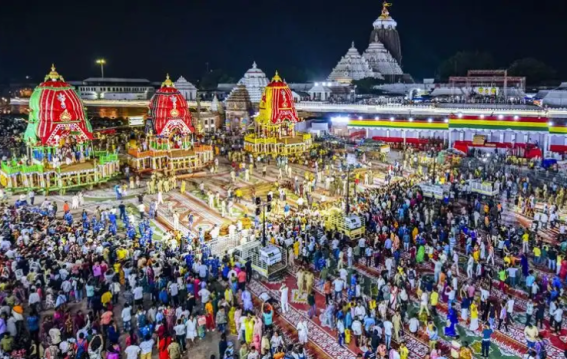 पुरी में गुंडिचा मंदिर के पास भगदड़