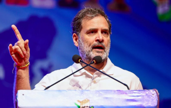 'पीयूष गोयल जितना सीना ठोक लें, ट्रंप के टैरिफ के आगे झुकेंगे PM मोदी...