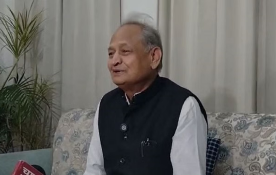राजस्थान में Gehlot ने दिलाई घर वापसी