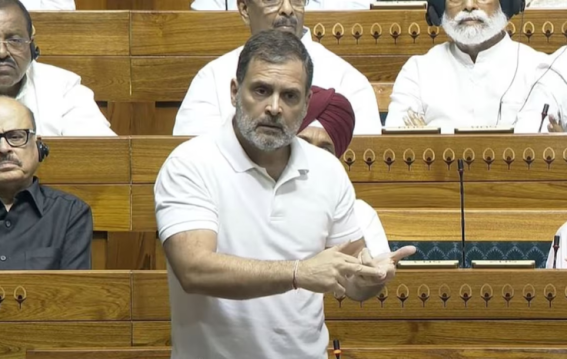 चीन से मिलती है PAK को खुफिया जानकारी