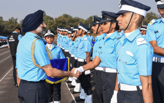 Air Force में करियर बनाना है?