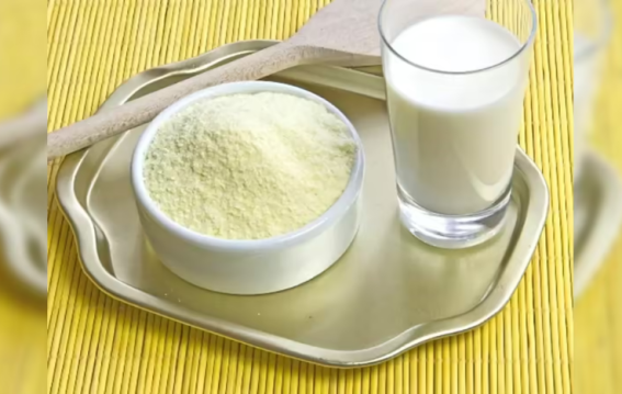 दूध में मिलाकर पिएं इस ड्राईफ्रूट का पाउडर