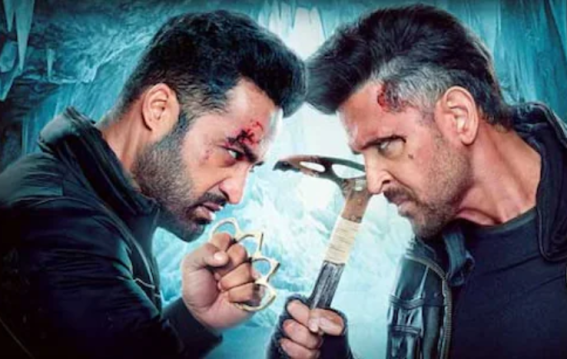 बॉक्स ऑफिस पर धमाल: ‘वॉर 2’ ने अक्षय की फिल्म को पछाड