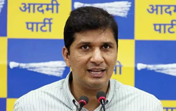 ईडी ने AAP नेता सौरभ भारद्वाज के घर छापा मारा