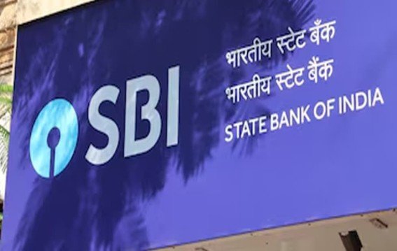 SBI में दिनदहाड़े हुई करोड़ों की लूट