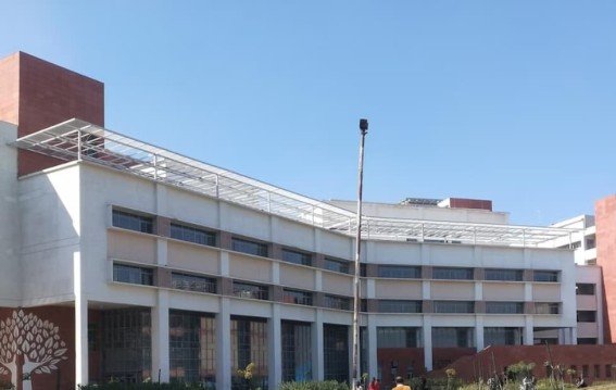 नवरात्रि में साउथ एशियन यूनिवर्सिटी में नॉनवेज बैन