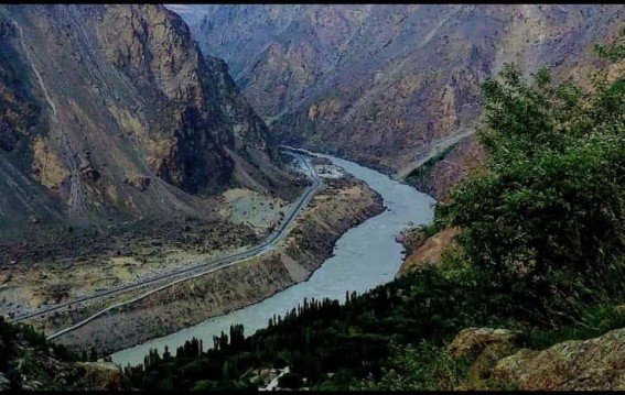 अफगानिस्तान की नदियां पाकिस्तान जाती हैं