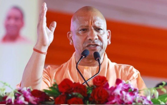 CM योगी की सभा के लिए सीवान में लग गई JCB की लंबी लाइन