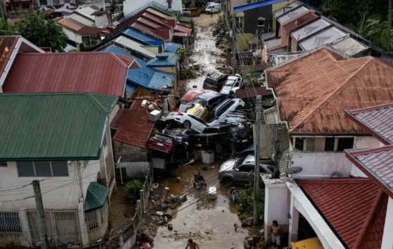 तूफान कालमेगी से तबाही फिलिपींस में आपातकाल घोषित