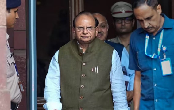 ओल्ड राजेंद्र नगर हादसे पर अग्निशमन अधिकारियों कार्रवाई