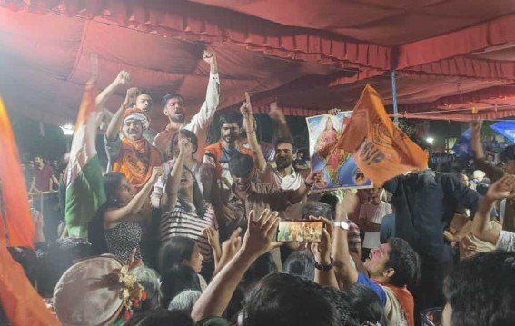 JNU में लेफ्ट की पकड़ आखिर ढीली क्यों नहीं पड़ती