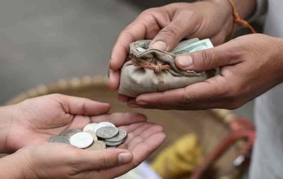 उधारी की छोटी चीजें क्यों