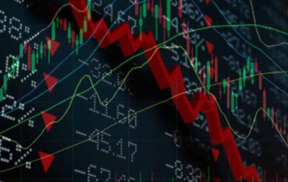 शेयर बाजार में अचानक इतनी