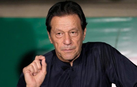 क्या वाकई नहीं रहे इमरान खान ?